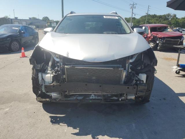 Photo 5 from auction – 2015 TOYOTA RAV4 XLE with VIN JTMRFREV3FJ028697