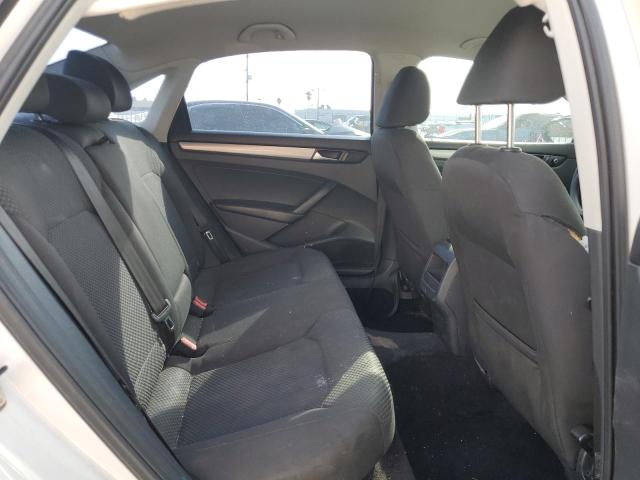 Photo 10 from auction – 2012 VOLKSWAGEN PASSAT S with VIN 1VWAP7A32CC073596