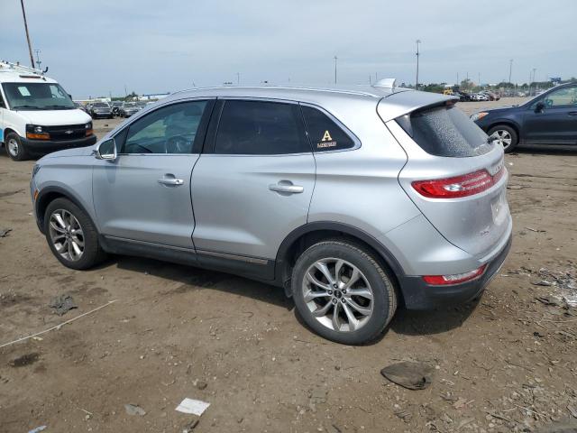 Photo 2 from auction – 2016 LINCOLN MKC SELECT with VIN 5LMCJ2C96GUJ30568
