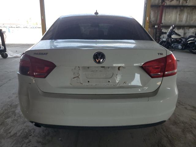 Photo 6 from auction – 2015 VOLKSWAGEN PASSAT S with VIN 1VWAT7A37FC108150
