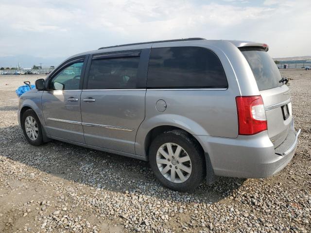 Photo 2 from auction – 2016 CHRYSLER TOWN & COU with VIN 2C4RC1BG7GR292857