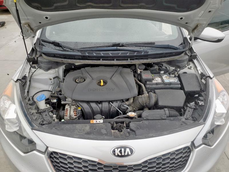 Photo 11 from auction – 2015 KIA FORTE LX with VIN KNAFK4A65F5363515