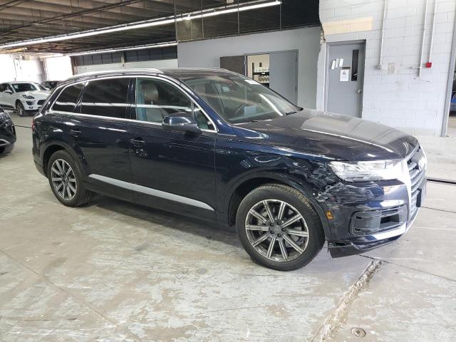 Photo 4 from auction – 2017 AUDI Q7 PRESTIGE with VIN WA1VAAF74HD027889