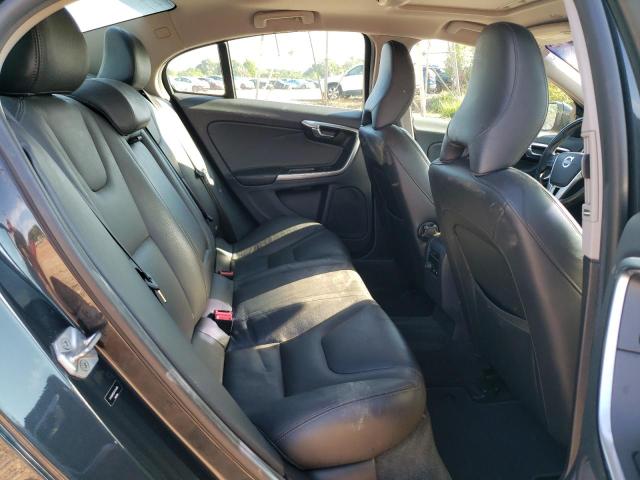 Photo 10 from auction – 2015 VOLVO S60 PLATIN with VIN YV140MFD3F1314855