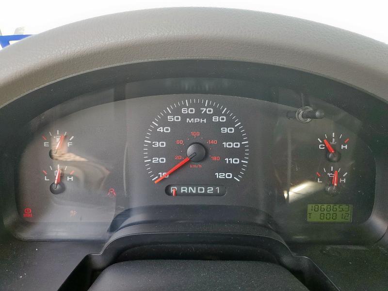 Photo 9 from auction – 2005 FORD F150 with VIN 1FTRX12WX5FA16687