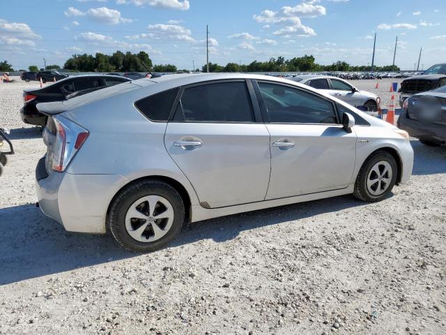 Photo 3 from auction – 2013 TOYOTA PRIUS with VIN JTDKN3DU7D5557540