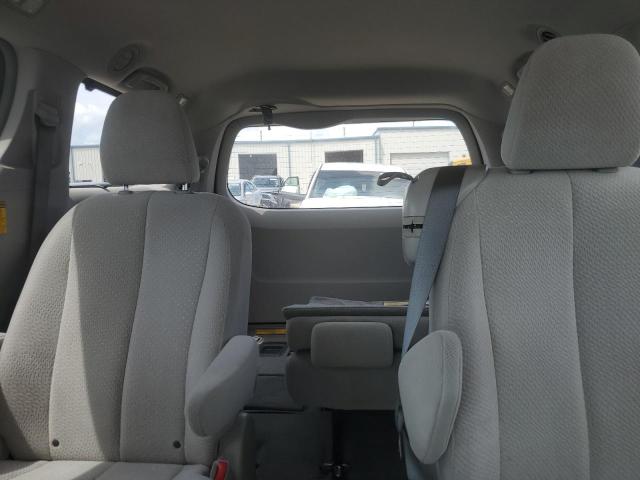 Photo 10 from auction – 2014 TOYOTA SIENNA LE with VIN 5TDKK3DC3ES473596