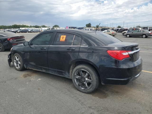 Photo 2 from auction – 2014 CHRYSLER 200 LX with VIN 1C3CCBAB3EN208369