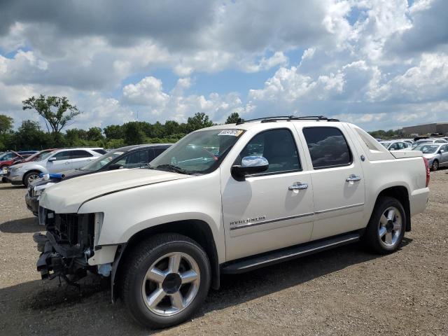 CHEVROLET AVALANCHE 2013 with VIN 3GNTKGE78DG232165 - Photo from auction