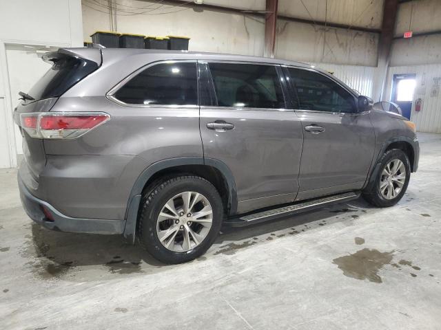 Photo 3 from auction – 2015 TOYOTA HIGHLANDER with VIN 5TDZKRFH0FS101404