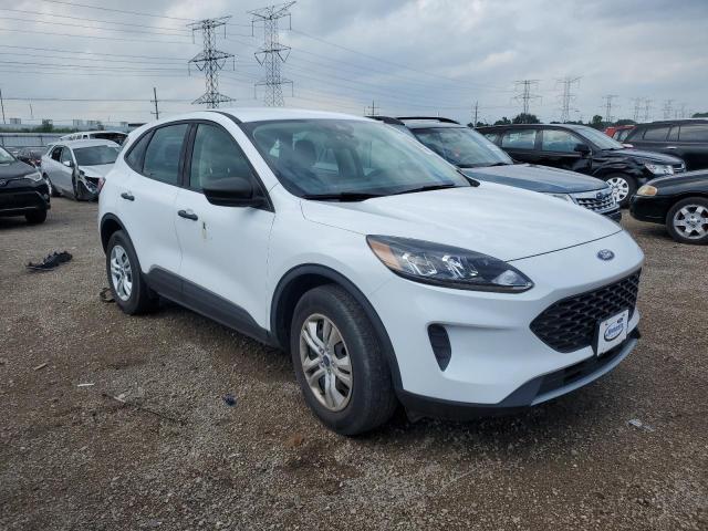 Photo 4 from auction – 2022 FORD ESCAPE S with VIN 1FMCU9F66NUA93281