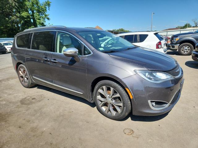 Photo 4 from auction – 2018 CHRYSLER PACIFICA L with VIN 2C4RC1GG6JR305954