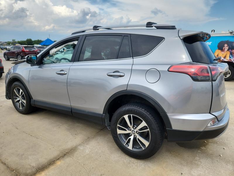 Photo 2 from auction – 2017 TOYOTA RAV4 XLE with VIN 2T3RFREV8HW643184