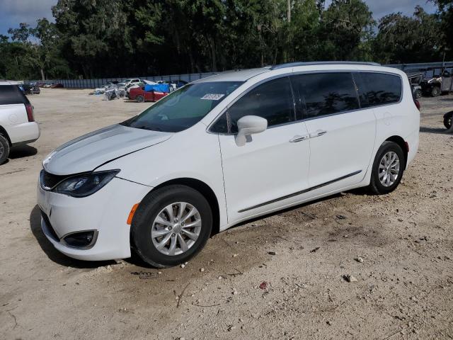 CHRYSLER PACIFICA T 2018 with VIN 2C4RC1EG0JR228887 - Photo from auction