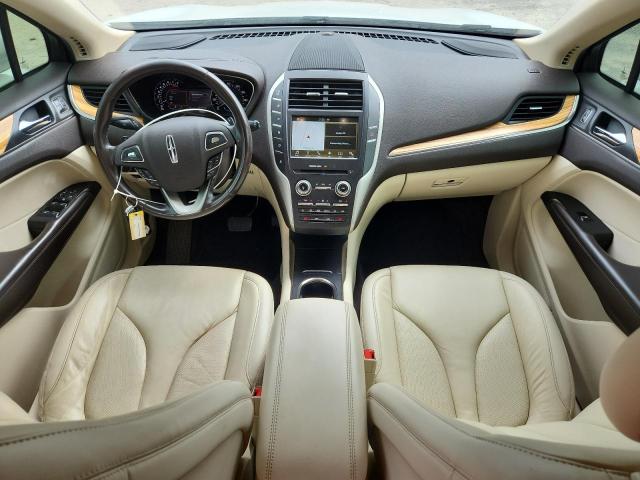 Photo 8 from auction – 2016 LINCOLN MKC SELECT with VIN 5LMCJ2C96GUJ21353