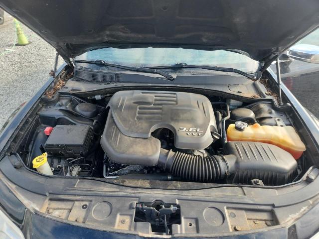 Фото 11 с аукциона – 2014 CHRYSLER 300C с VIN 2C3CCAEG5EH142075
