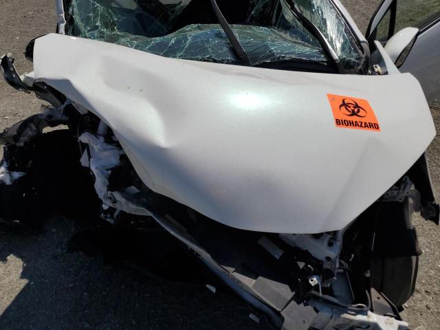 Photo 11 from auction – 2016 TOYOTA PRIUS C with VIN JTDKDTB37G1133848