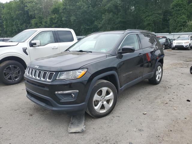 JEEP COMPASS LATITUDE 2018 with VIN 3C4NJDBB0JT112861 - Photo from auction