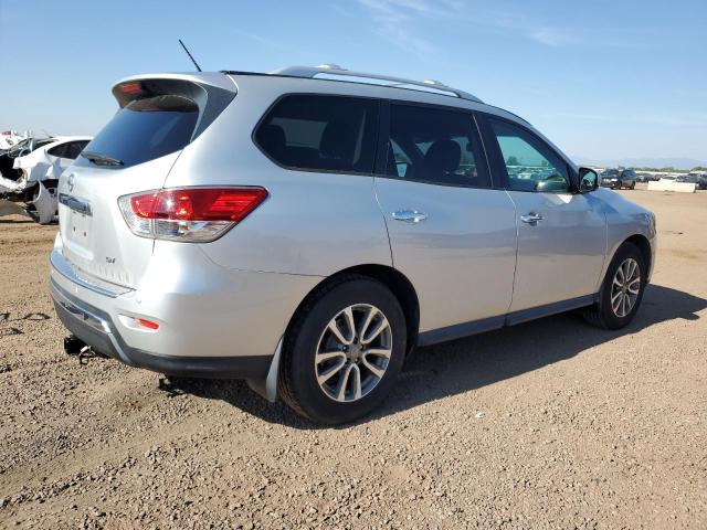 Photo 3 from auction – 2015 NISSAN PATHFINDER with VIN 5N1AR2MN1FC666783