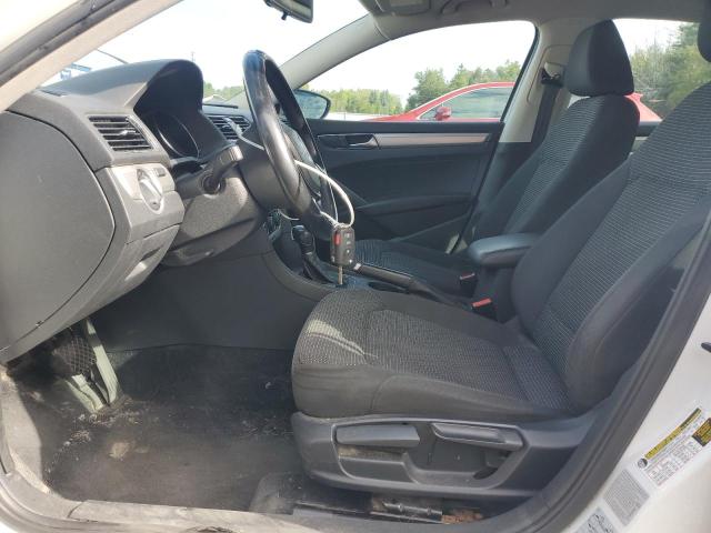 Photo 7 from auction – 2016 VOLKSWAGEN PASSAT S with VIN 1VWAS7A34GC042161
