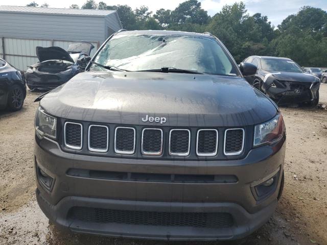 Photo 5 from auction – 2017 JEEP COMPASS LA with VIN 3C4NJCBB9HT632965