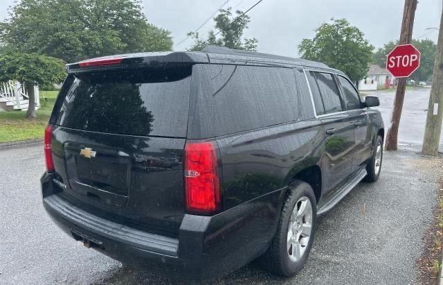 Photo 4 from auction – 2015 CHEVROLET SUBURBAN K with VIN 1GNSKJKC9FR696000