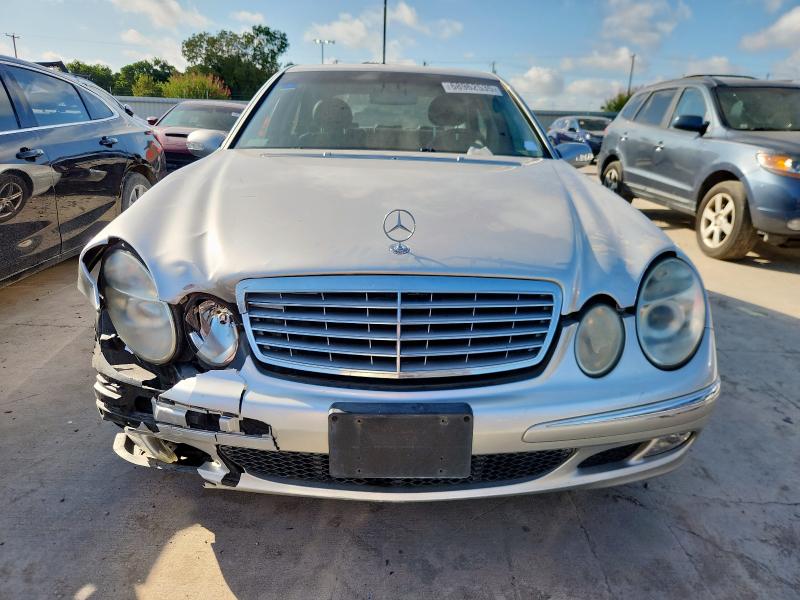Photo 5 from auction – 2004 MERCEDES-BENZ E 320 with VIN WDBUF65J84A492604