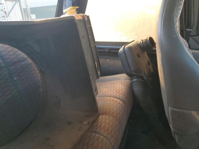 Photo 10 from auction – 1998 JEEP WRANGLER / with VIN 1J4FY29P3WP794274