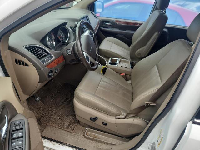 Photo 7 from auction – 2016 CHRYSLER TOWN & COU with VIN 2C4RC1CG6GR269648