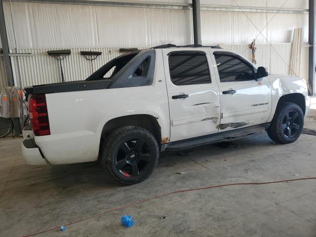 Photo 3 from auction – 2011 CHEVROLET AVALANCHE with VIN 3GNTKFE34BG139986