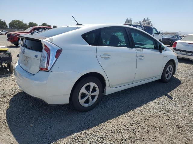 Photo 3 from auction – 2013 TOYOTA PRIUS with VIN JTDKN3DU3D1652393