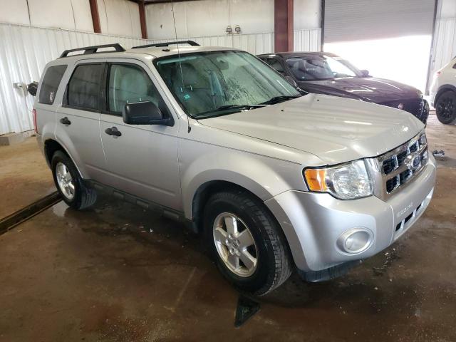Photo 4 from auction – 2010 FORD ESCAPE XLT with VIN 1FMCU0DG9AKD26275