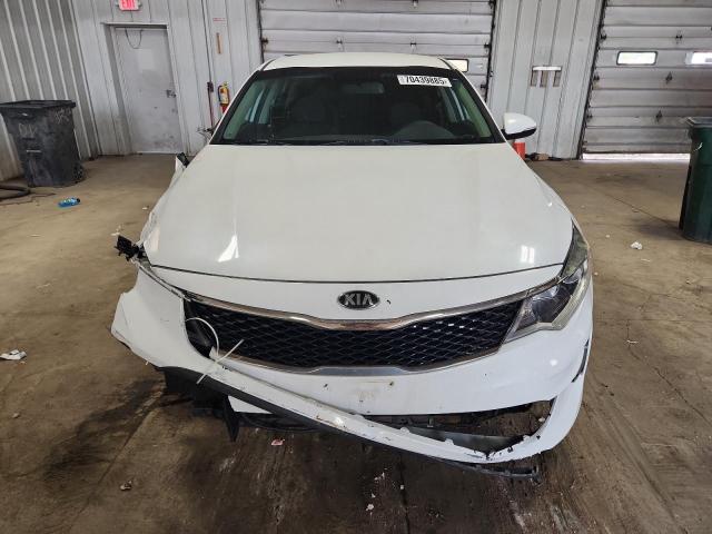 Photo 5 from auction – 2018 KIA OPTIMA with VIN 5XXGT4L33JG249122