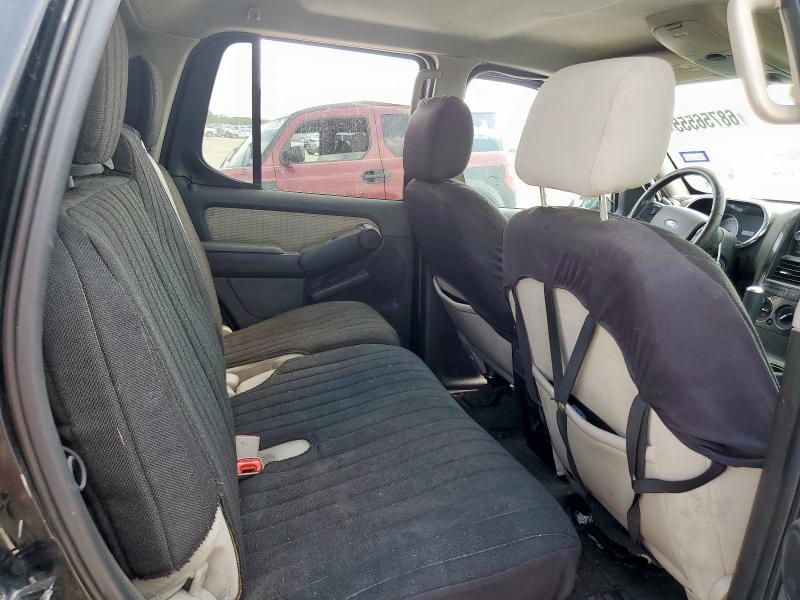 Photo 10 from auction – 2008 FORD EXPLORER S with VIN 1FMEU31E68UB23842