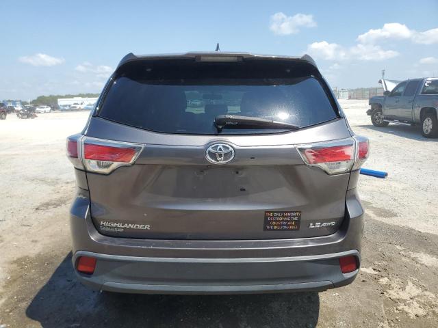 Photo 6 from auction – 2015 TOYOTA HIGHLANDER with VIN 5TDBKRFH7FS183763