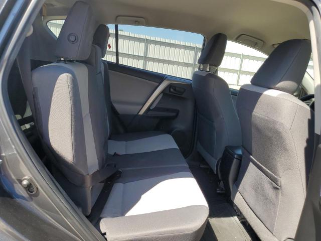 Photo 11 from auction – 2015 TOYOTA RAV4 LE with VIN JTMBFREV2FD166067