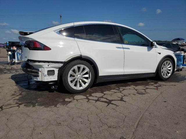 Photo 3 from auction – 2016 TESLA MODEL X with VIN 5YJXCBE21GF019275