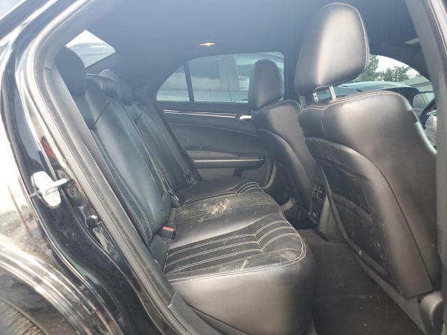 Photo 10 from auction – 2019 CHRYSLER 300 S with VIN 2C3CCAGGXKH566439