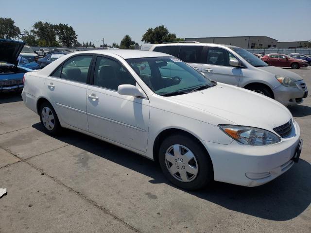 Photo 4 from auction – 2003 TOYOTA CAMRY LE with VIN JTDBE32K930168959