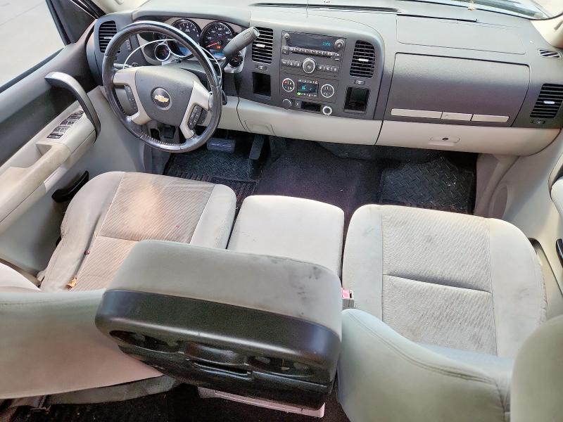 Photo 8 from auction – 2009 CHEVROLET SILVERADO with VIN 1GCEC29069Z104044