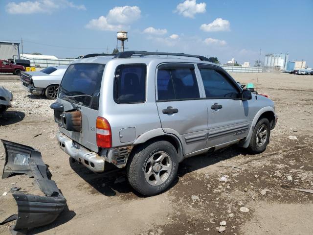 Photo 3 from auction – 2002 CHEVROLET TRACKER ZR with VIN 2CNBJ734726932988