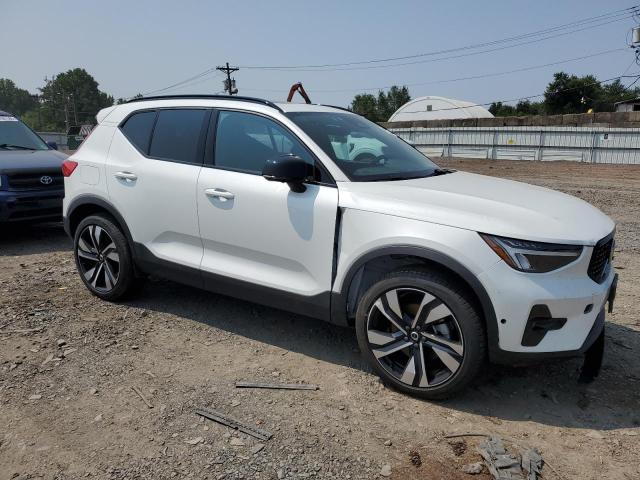 Photo 4 from auction – 2024 VOLVO XC40 PLUS with VIN YV4L12UL4R2358985