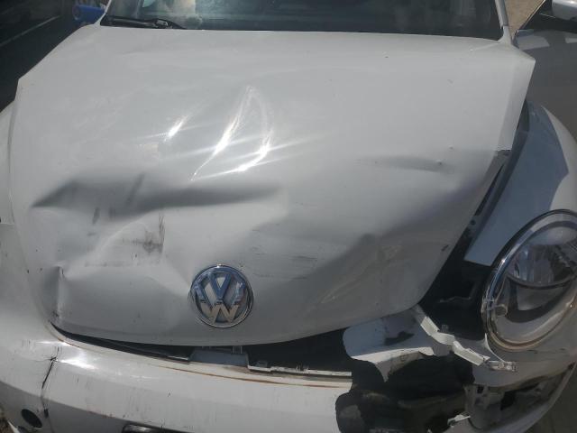 Photo 11 from auction – 2018 VOLKSWAGEN BEETLE S with VIN 3VW5DAAT2JM502304