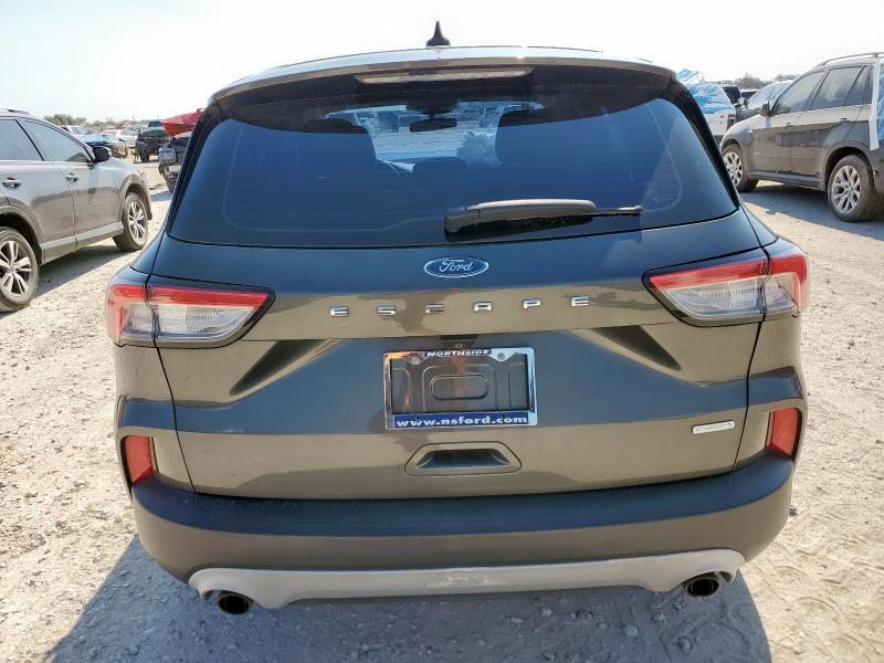 Photo 6 from auction – 2020 FORD ESCAPE S with VIN 1FMCU0F63LUB89488
