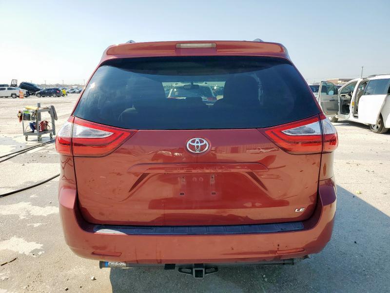 Photo 6 from auction – 2017 TOYOTA SIENNA LE with VIN 5TDKZ3DC7HS897329