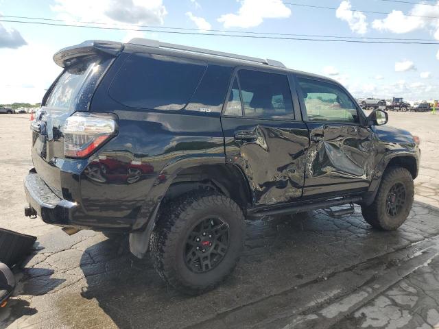 Photo 3 from auction – 2018 TOYOTA 4RUNNER SR with VIN JTEBU5JR6J5504463