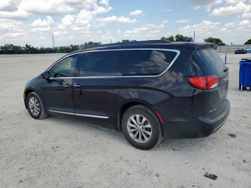 Photo 2 from auction – 2017 CHRYSLER PACIFICA T with VIN 2C4RC1BG4HR846356