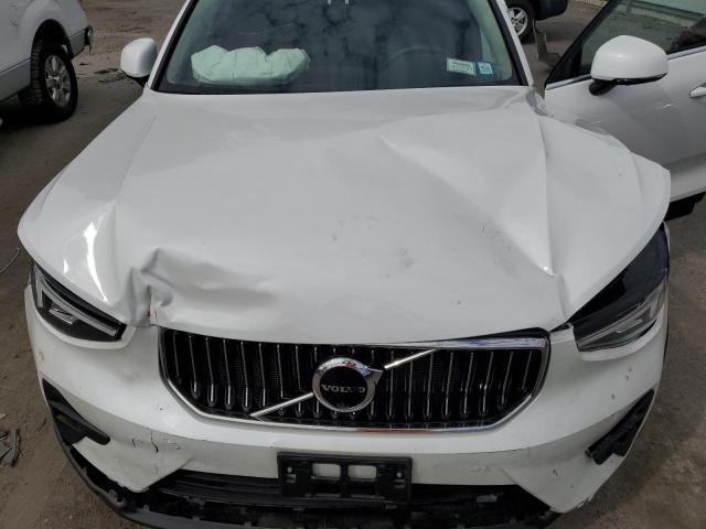 Photo 12 from auction – 2023 VOLVO XC40 PLUS with VIN YV4L12UN7P2081330