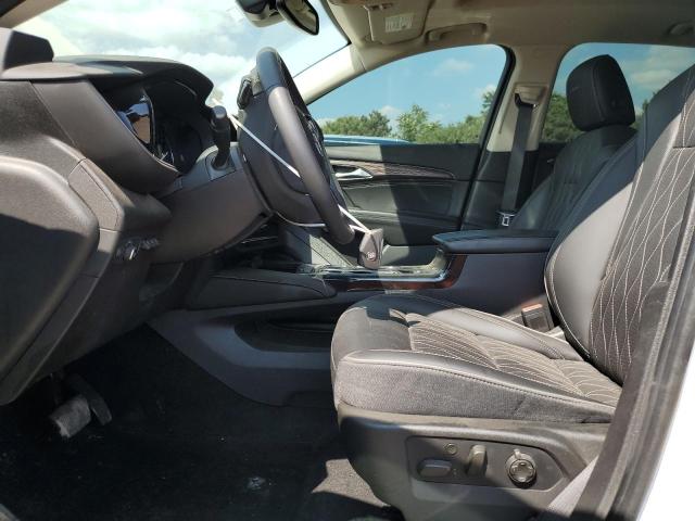 صورة رقم 7 من المزاد - 2022 BUICK ENVISION A مع VIN LRBFZRR4XND042720