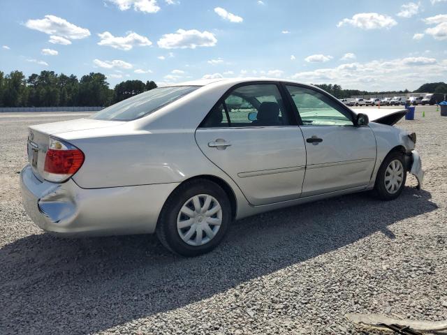 Photo 3 from auction – 2005 TOYOTA CAMRY LE with VIN 4T1BE30K85U985267